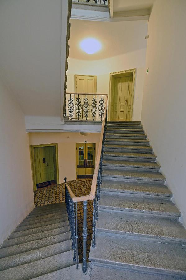 Apartment Biskupska Брно Экстерьер фото